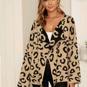 Teddy knit coat / cape